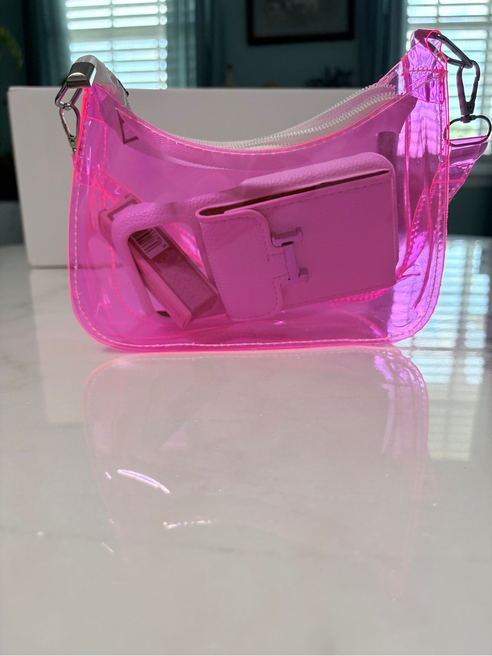 Concert Stadium Tote Neon Pink Jelly Shoulder Bag - Picture 6 of 8